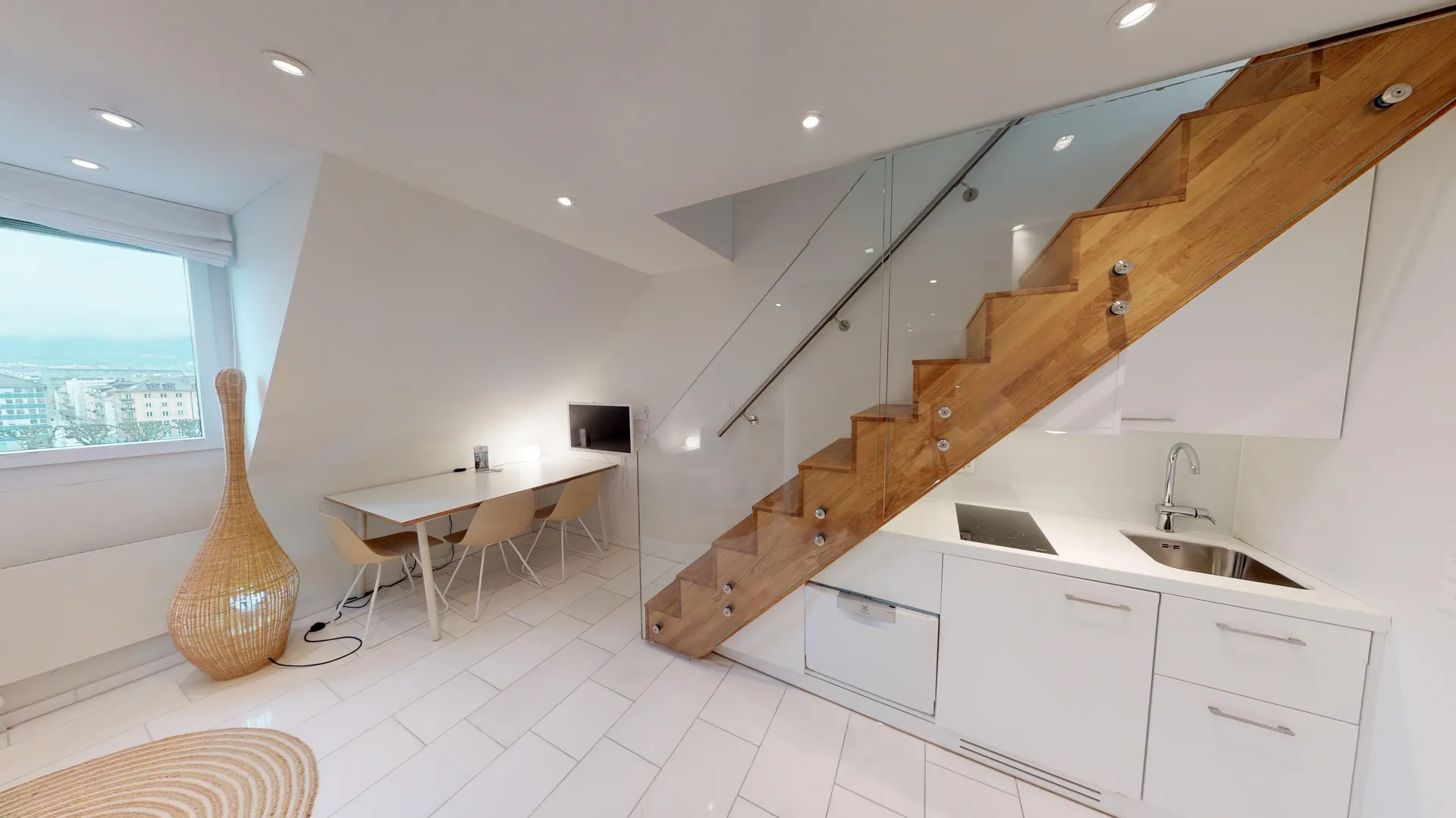 Two Bedroom Duplex, Kitchenette 