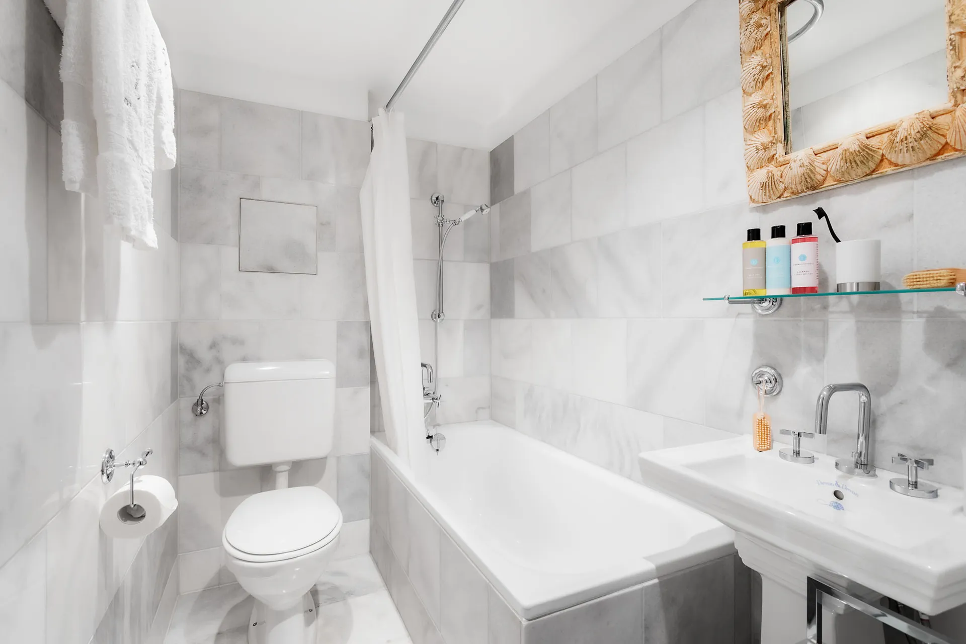 Studio Junior, Kitchenette
