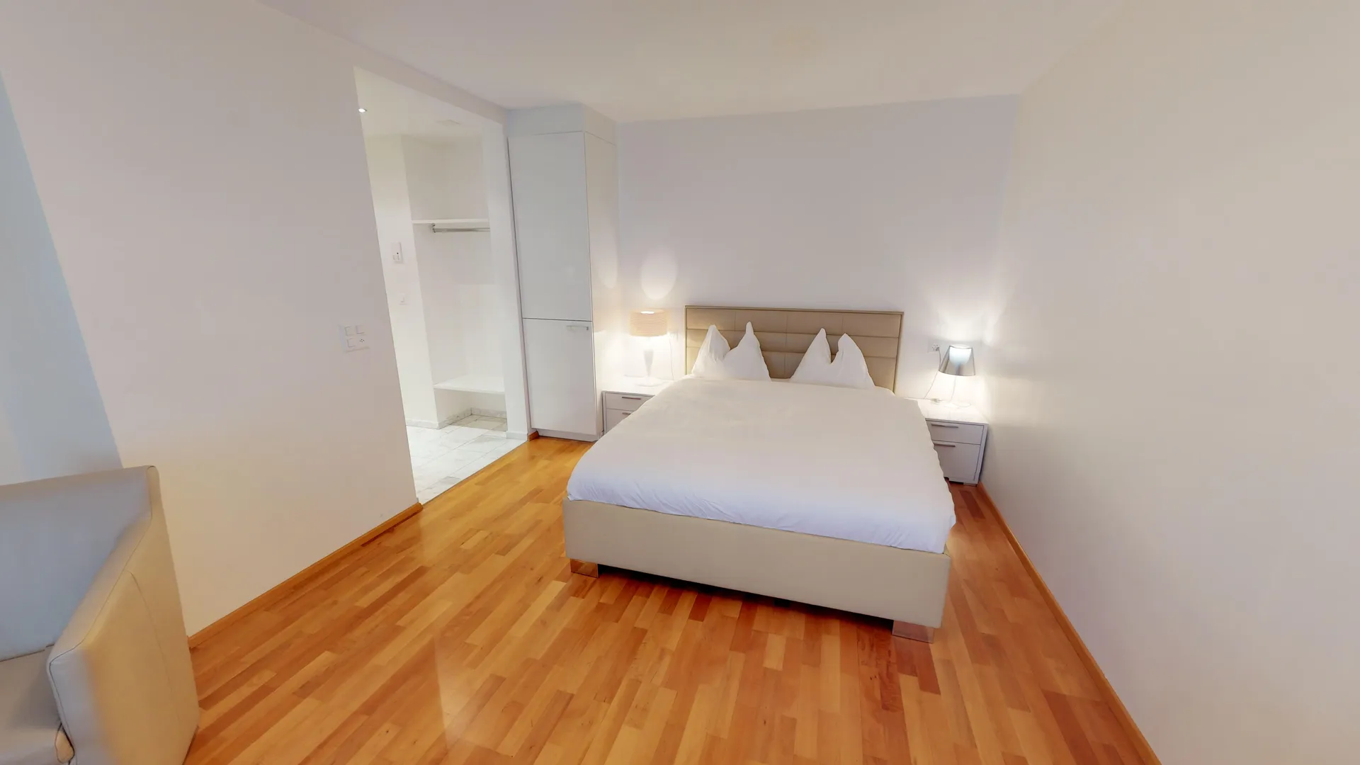 Studio Senior, Kitchenette