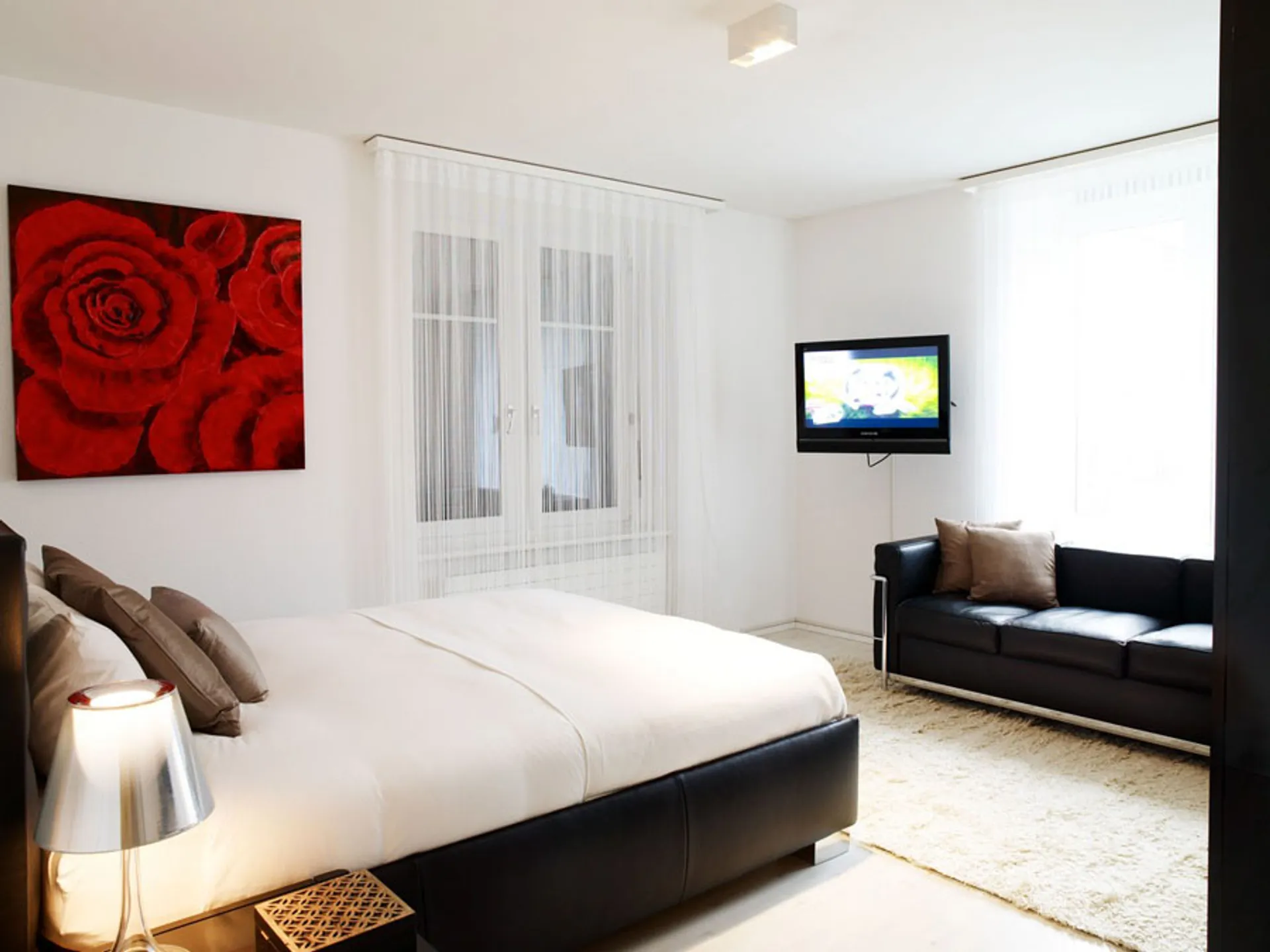 Two Bedroom Mini, Kitchenette