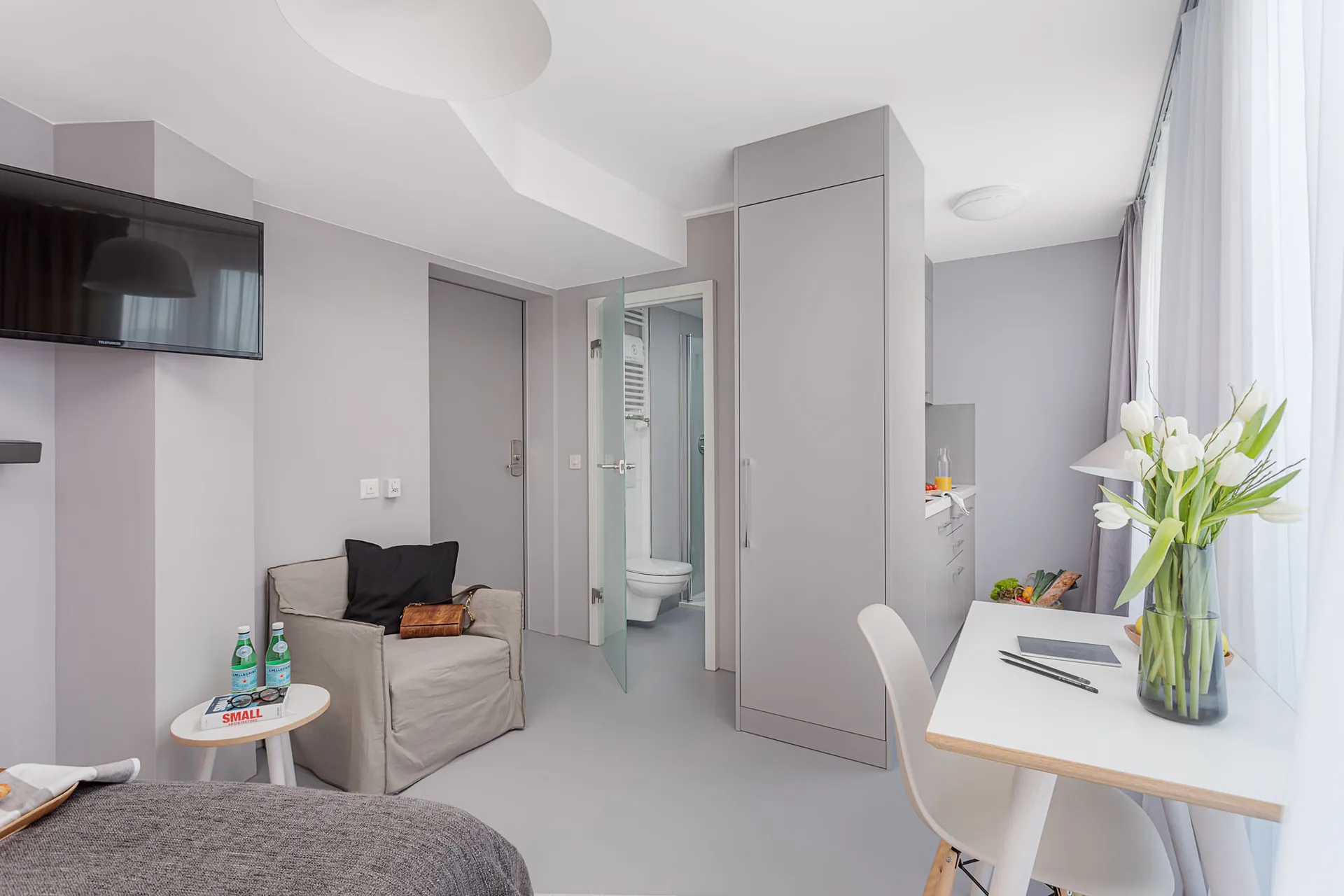 Studio Mini, Balcony, Kitchenette