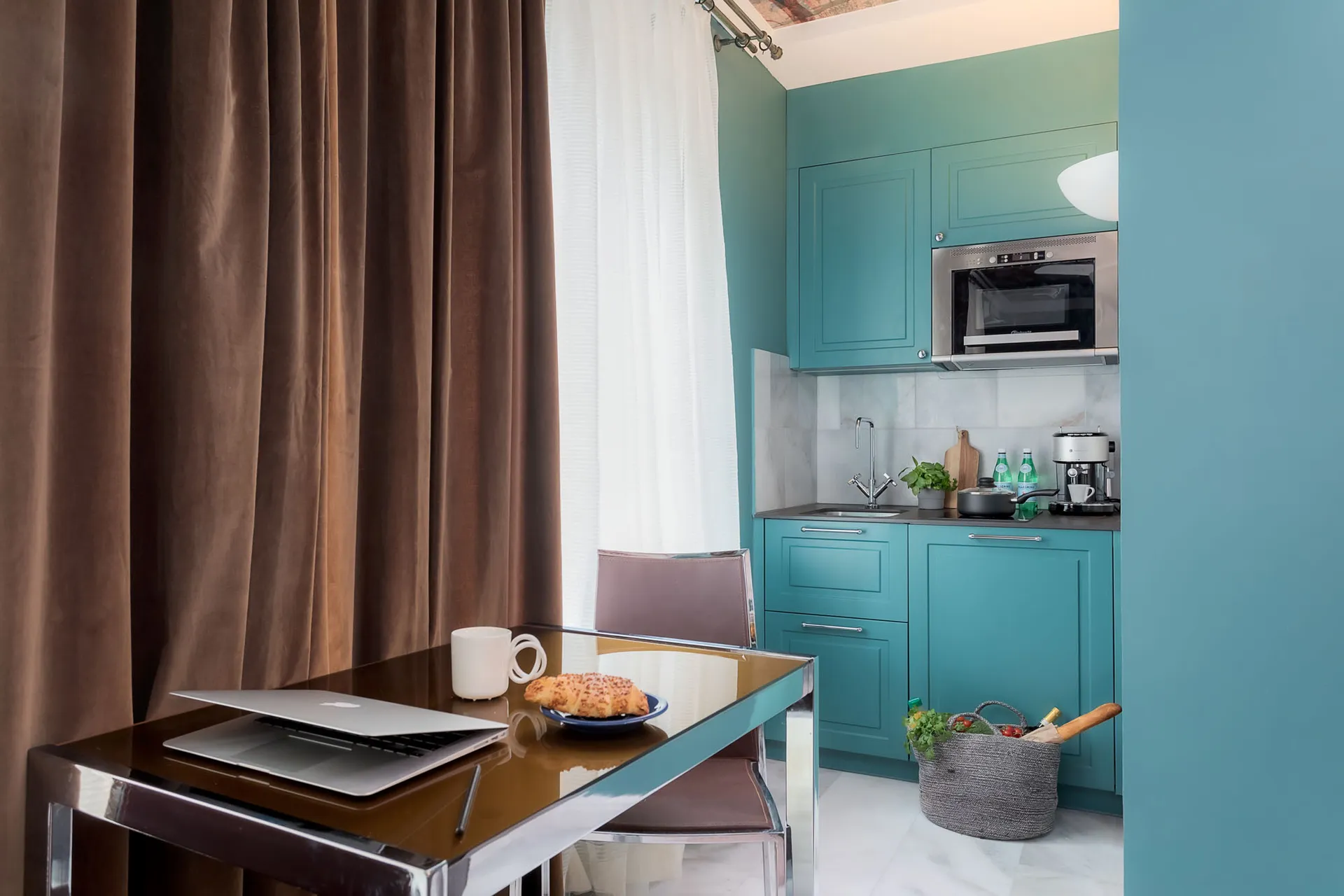 Studio Junior, Kitchenette