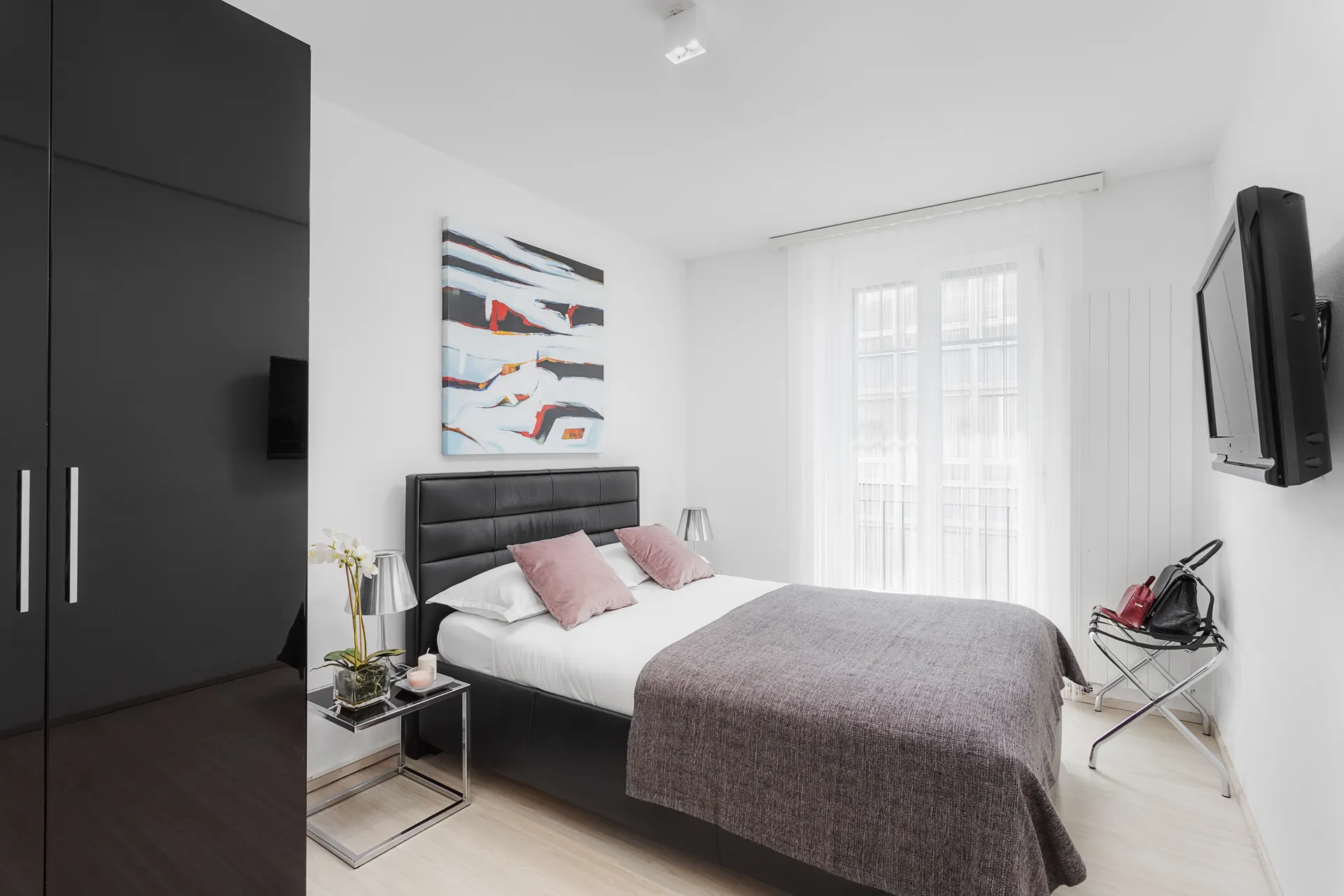 Two Bedroom Junior, Kitchenette