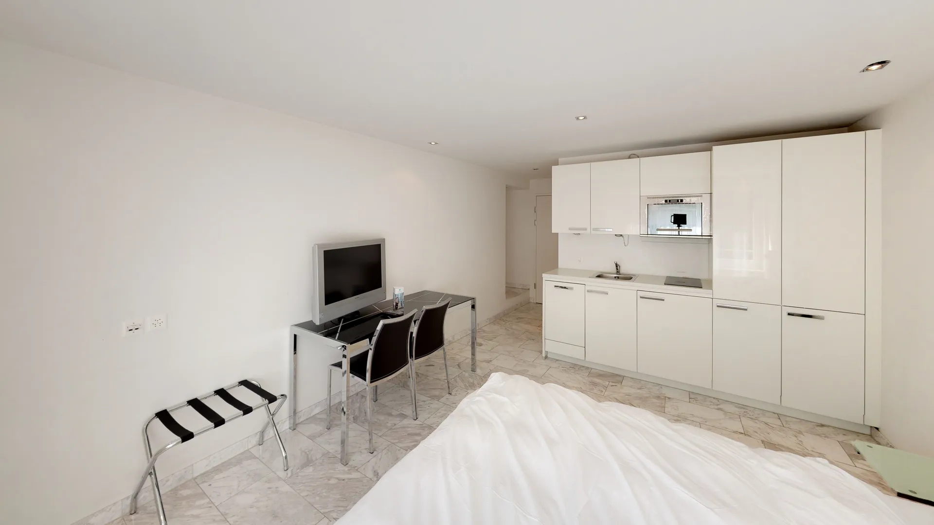 Studio Junior, Kitchenette