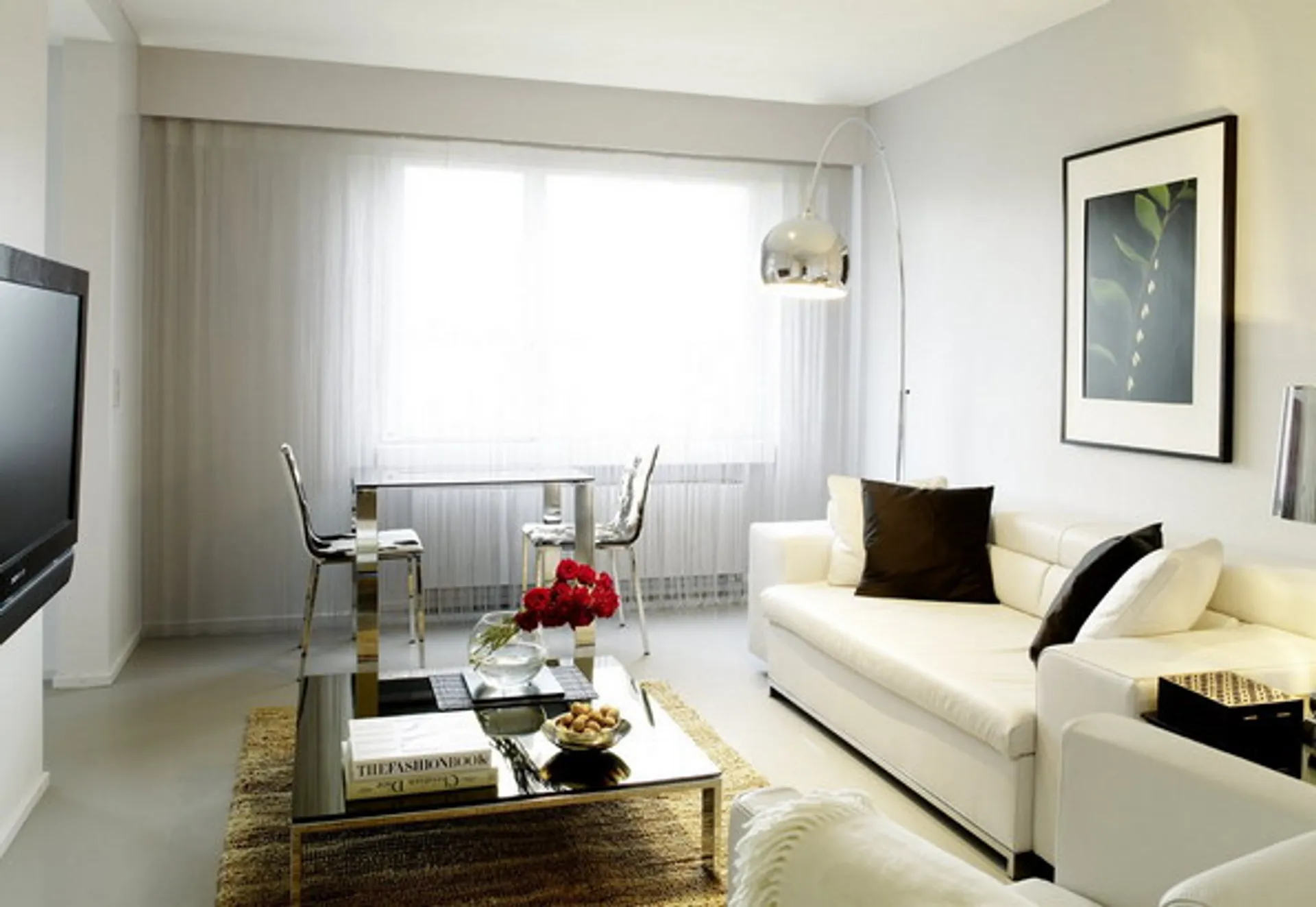 One Bedroom Senior, Kitchenette