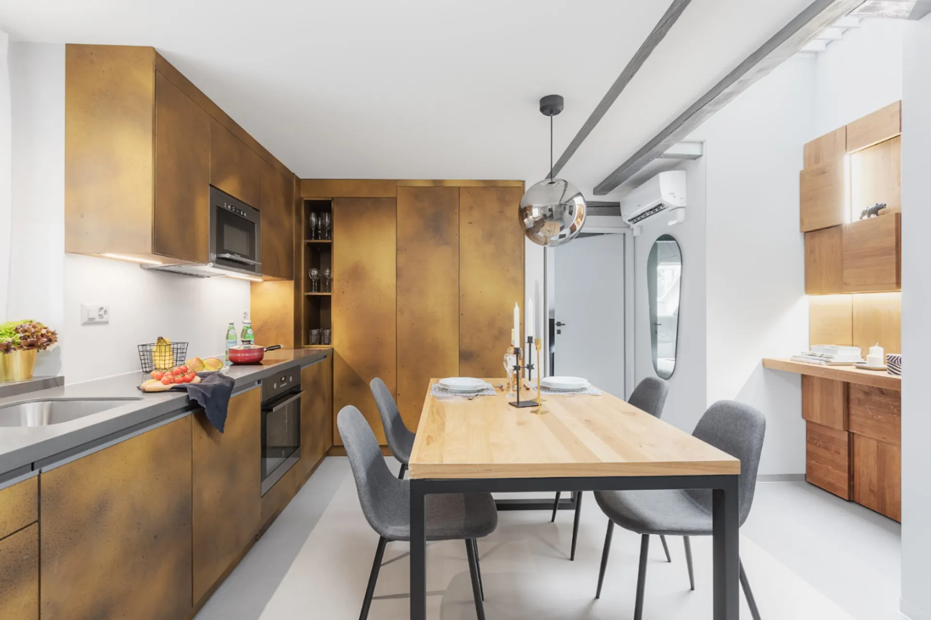 One Bedroom Senior, Kitchen