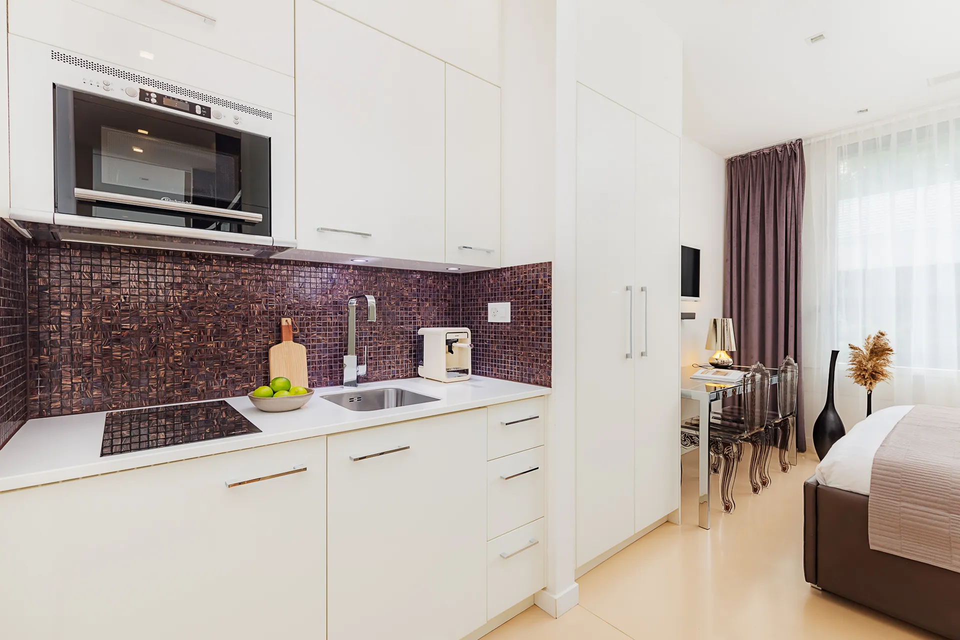 Studio Mini, Kitchenette