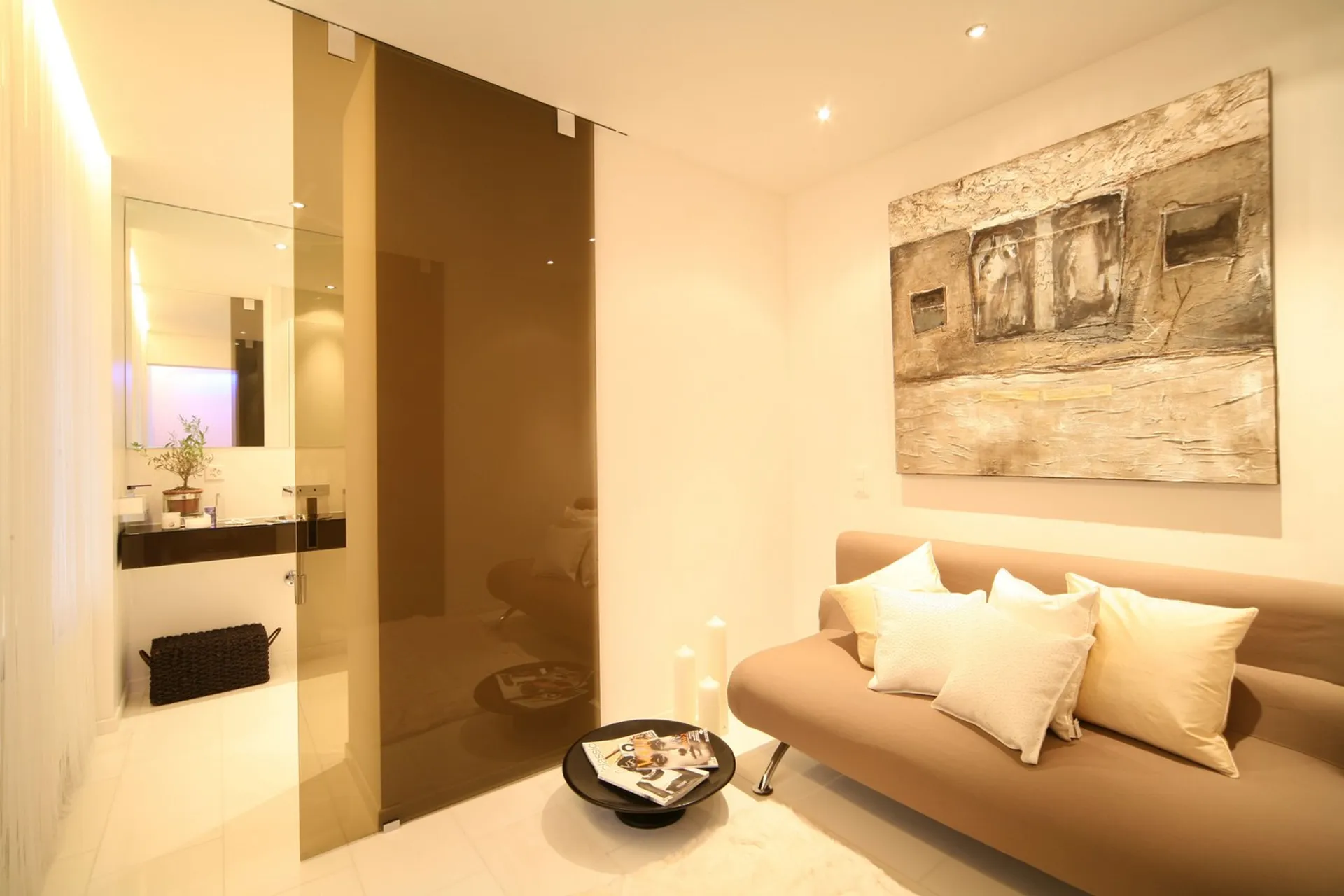 Two Bedroom Senior, Kitchenette