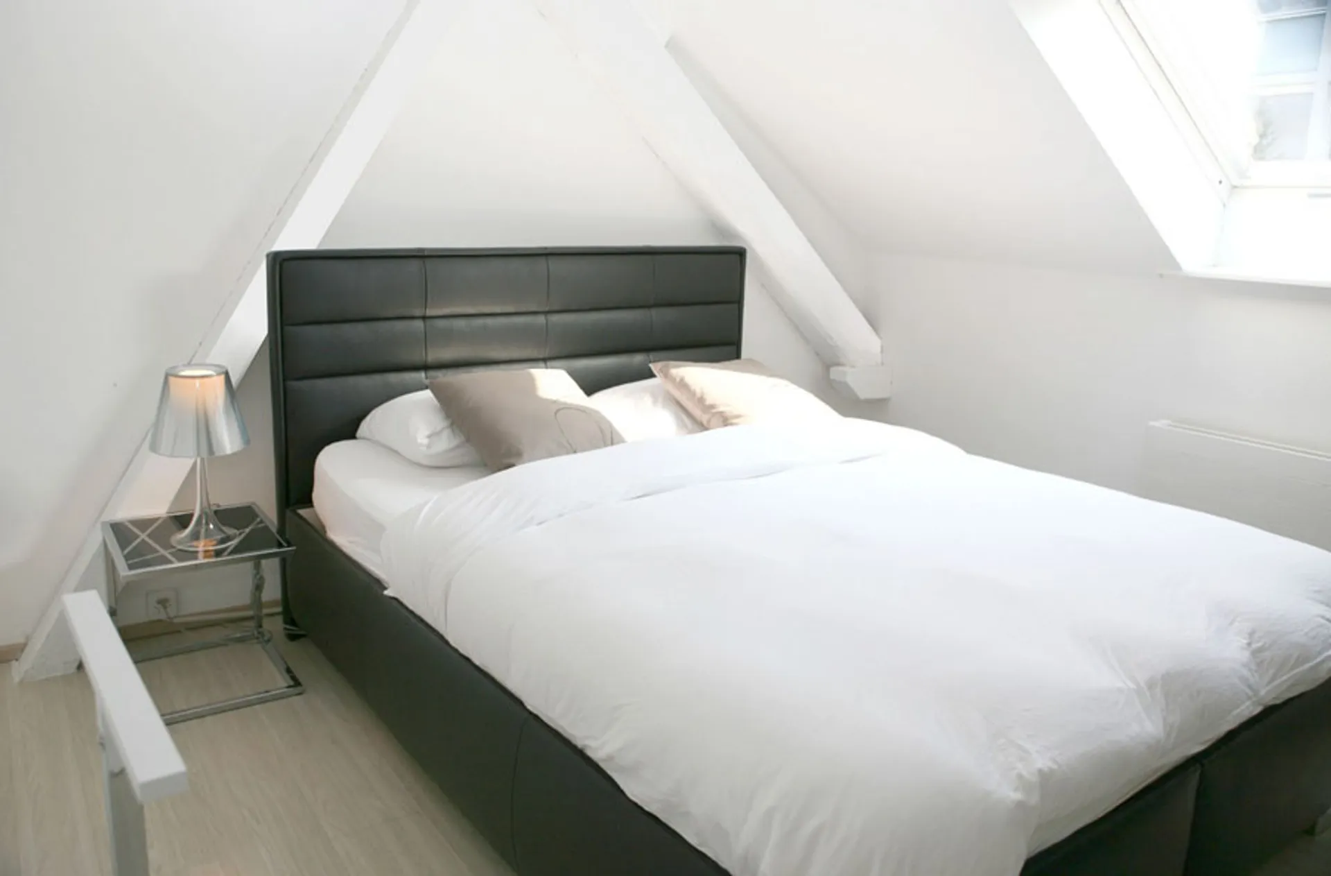 Two Bedroom Junior, Kitchenette