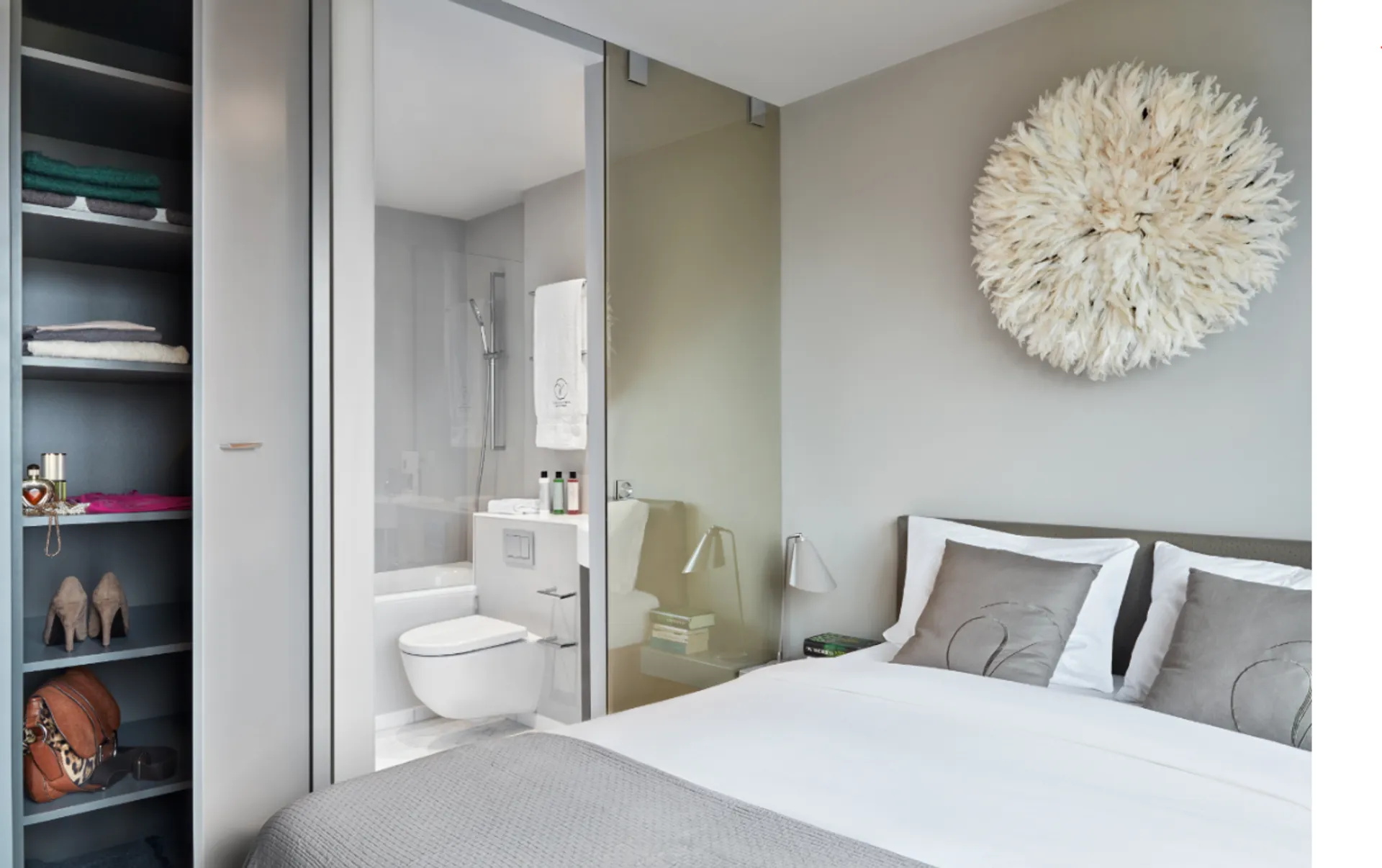 Two Bedroom Junior, Kitchenette