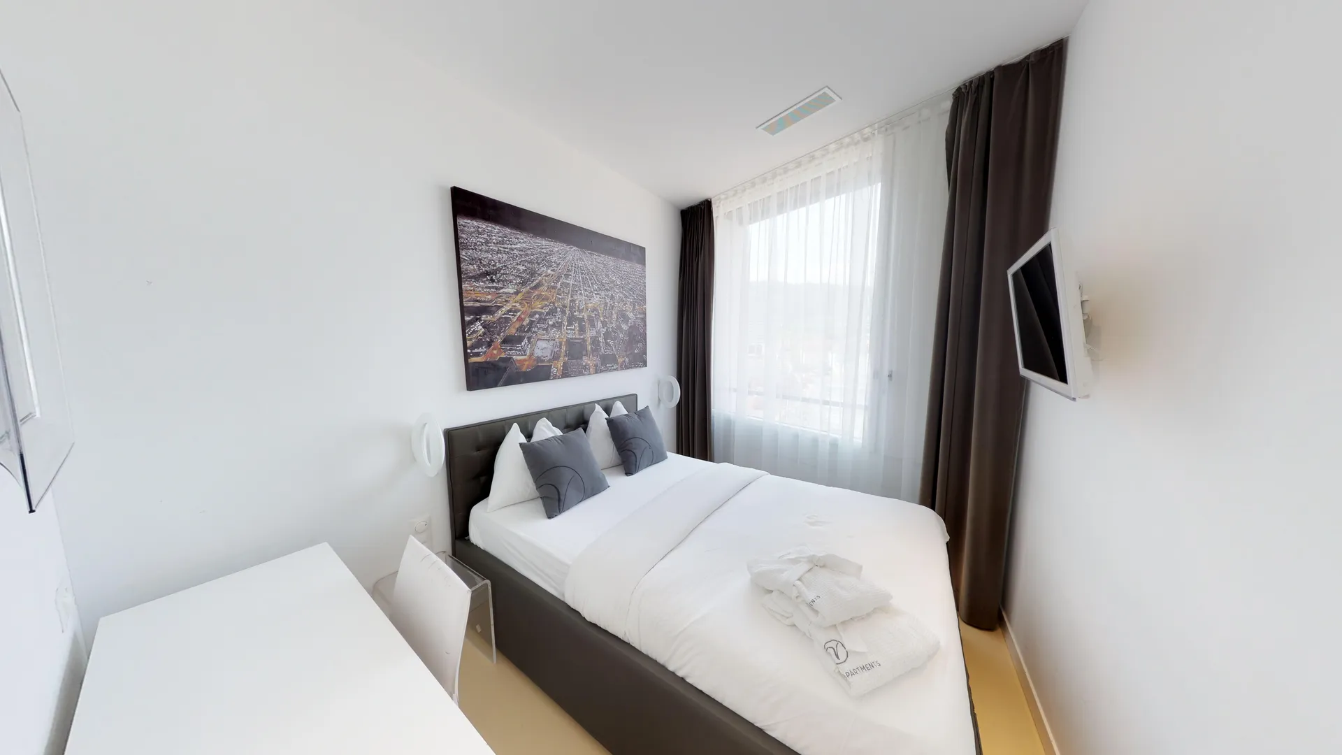 Two Bedroom Mini, Kitchenette