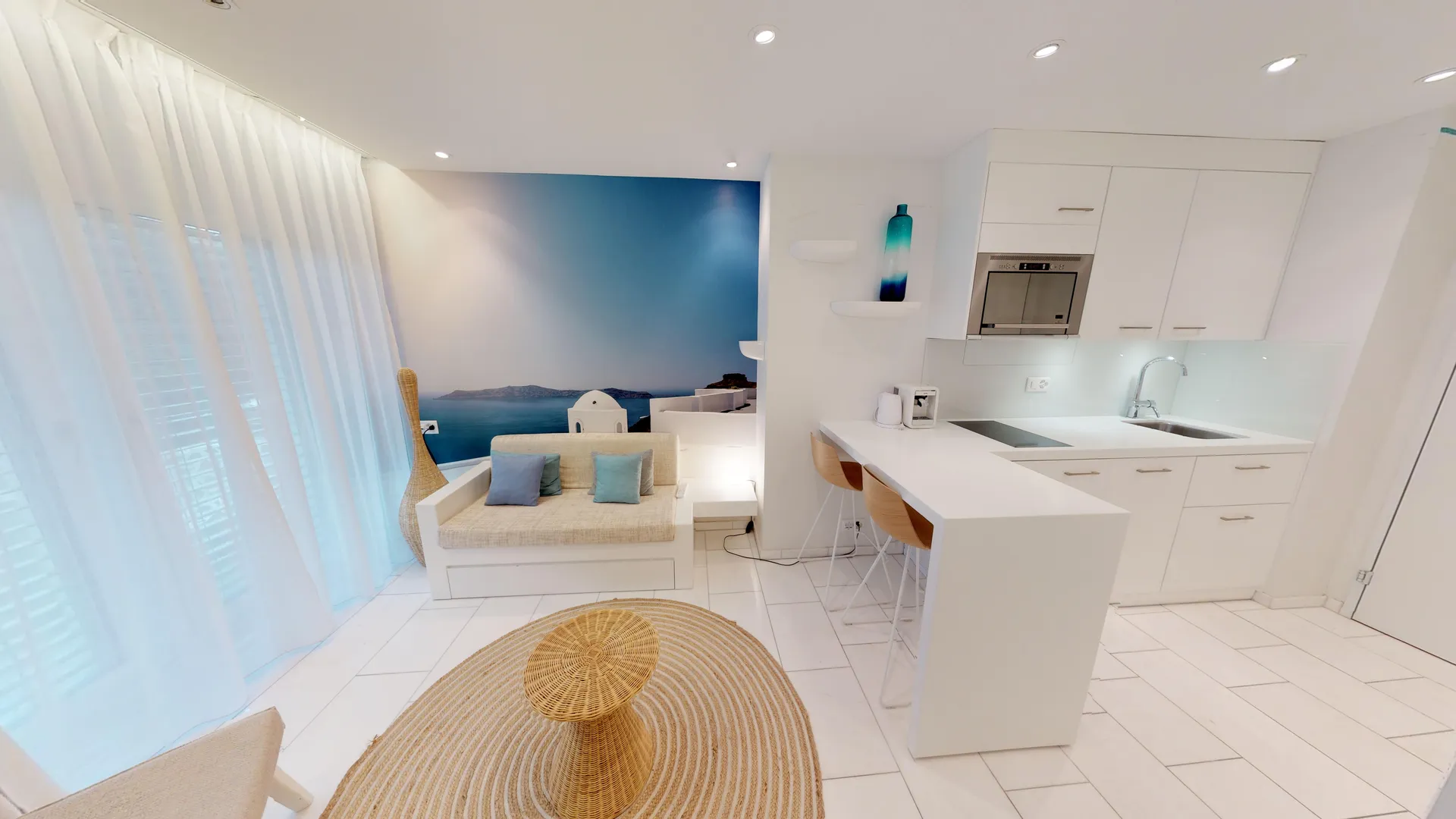 One Bedroom Mini, Kitchenette