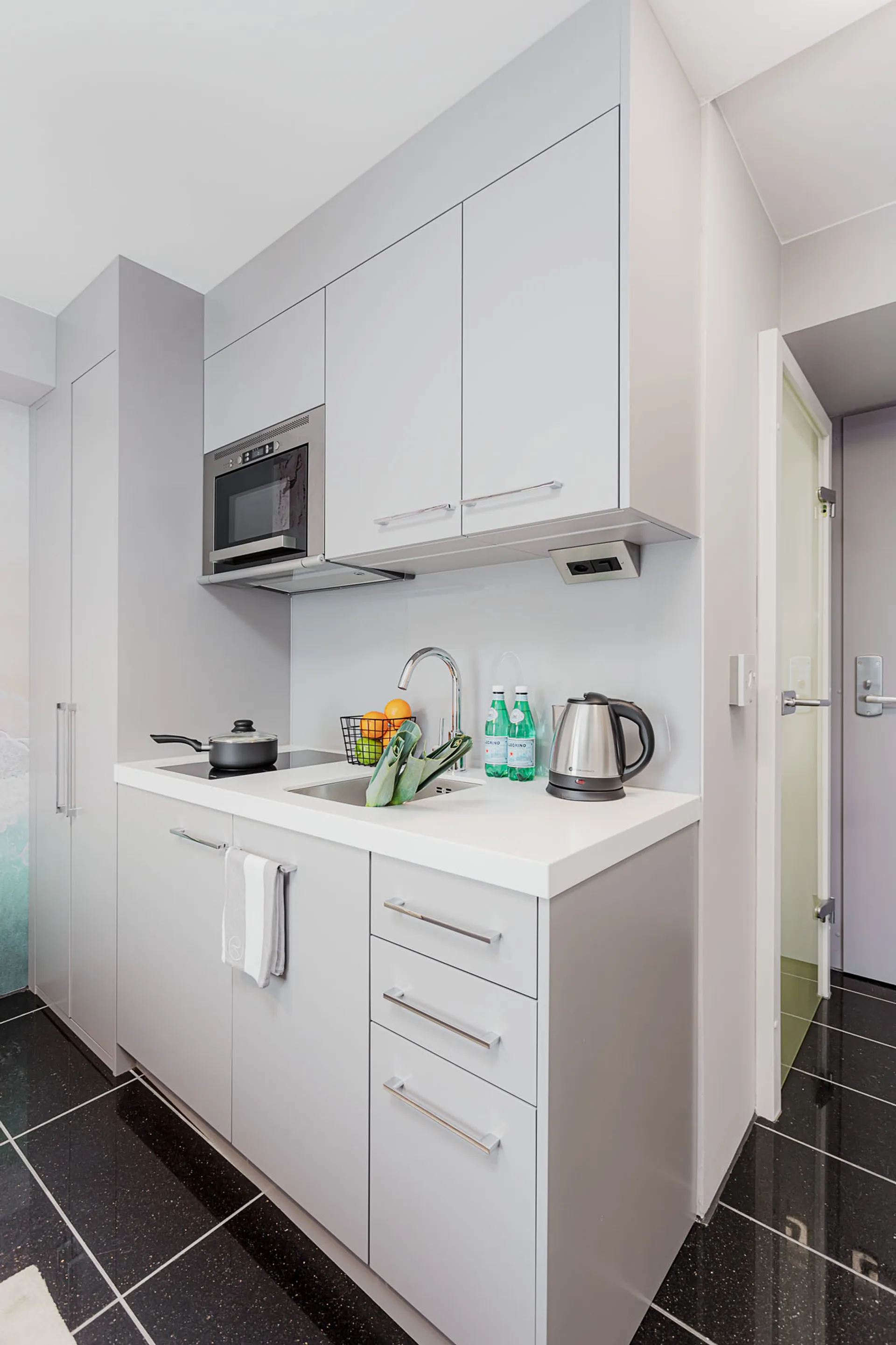 Studio Mini, Kitchenette