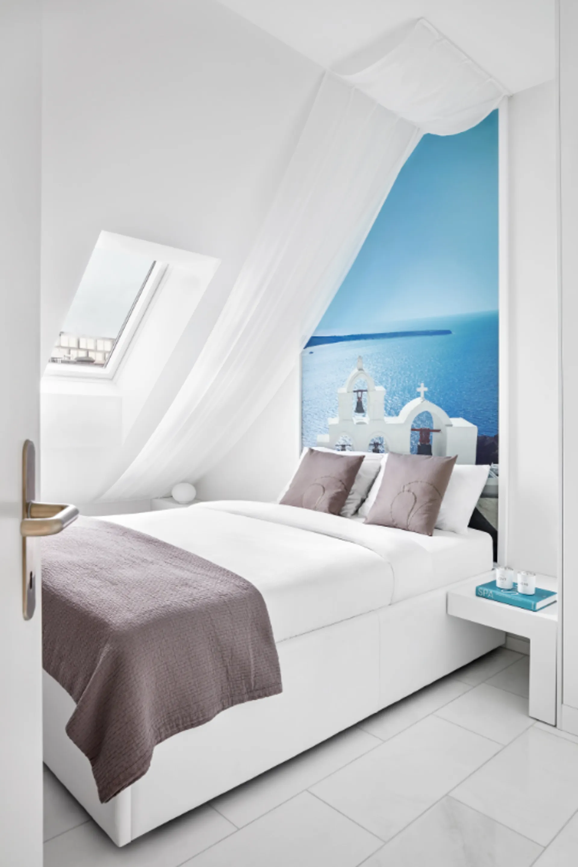 Two Bedroom Duplex, Kitchenette 