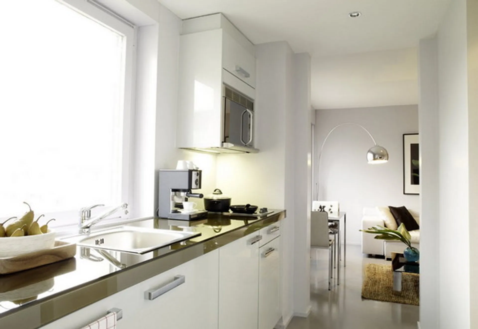 One Bedroom Senior, Kitchenette