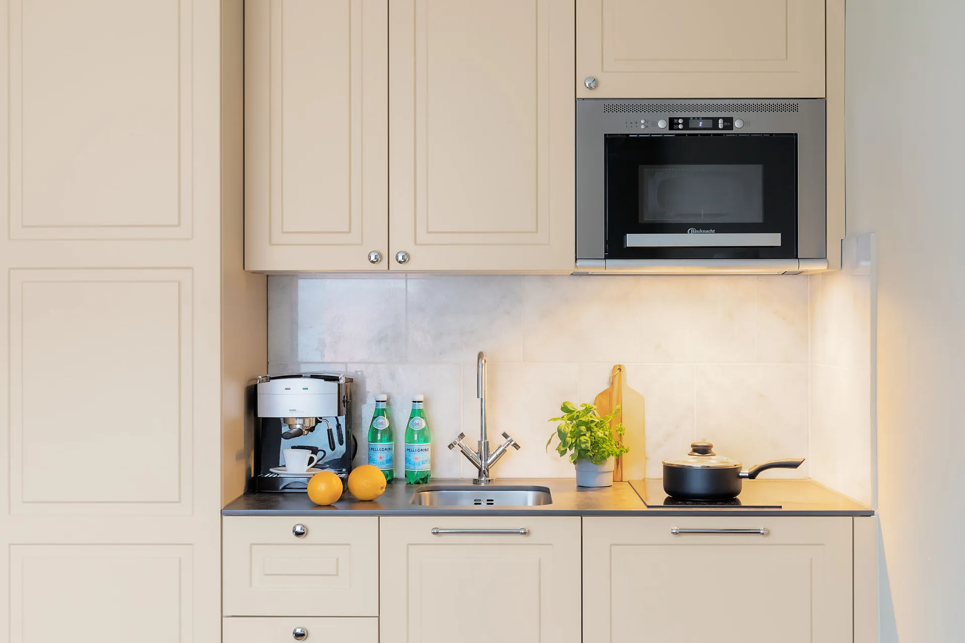 Studio Junior, Kitchenette
